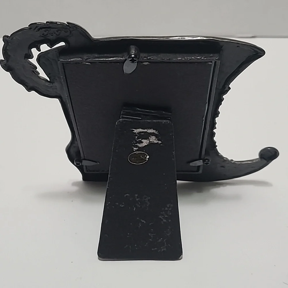 Silver‎ Victorian Boot Picture Frame 3.5